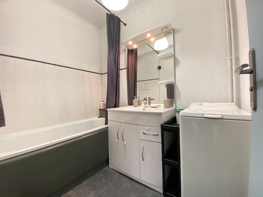Grand F3 Tres Lumineux, Proche Gare, Avec Parking Proudhon Apartman Clermont-Ferrand Kültér fotó